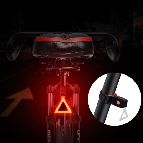 Επαναφορτιζόμενος φακός ποδηλάτου για το πίσω μέρος - Τρίγωνο